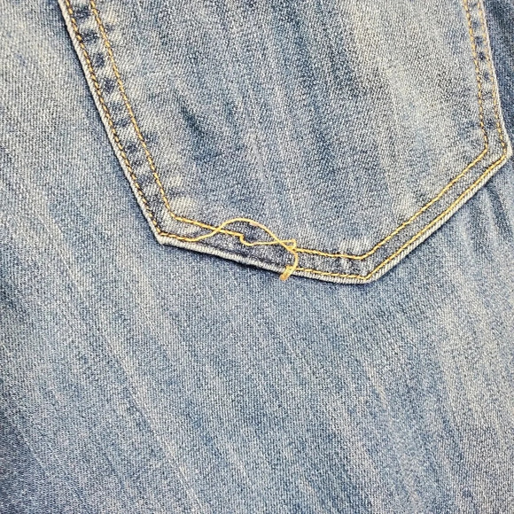 Old Navy Rockstar Distressed Jeans - Picture 7 of 8